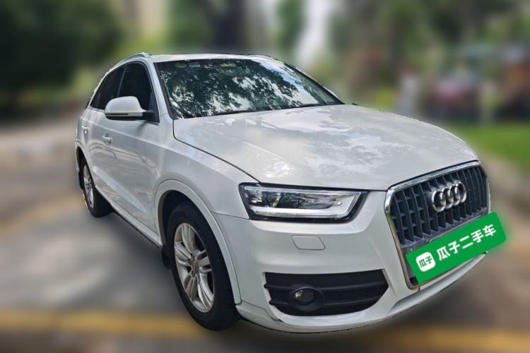 Used Audi Q3 2015 35 TFSI quattro Technology Edition Front Right 45 Deg