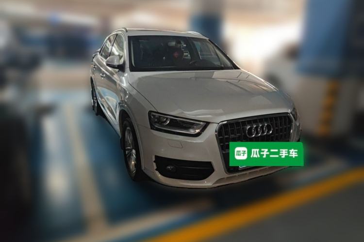Used Audi Q3 2015 35 TFSI quattro Technology Edition Front Right 45 Deg