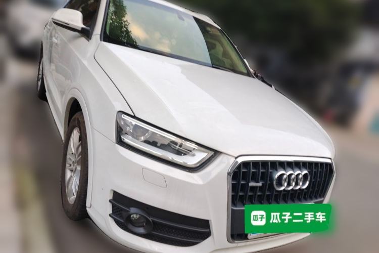 Used Audi Q3 2015 35 TFSI quattro Technology Edition Front Right 45 Deg