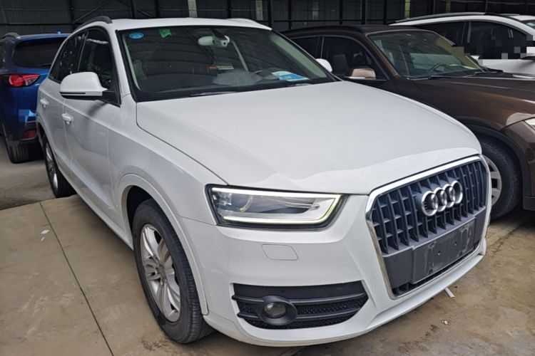 Used Audi Q3 2015 35 TFSI Millionth Anniversary Comfort Model Front Right 45 Deg