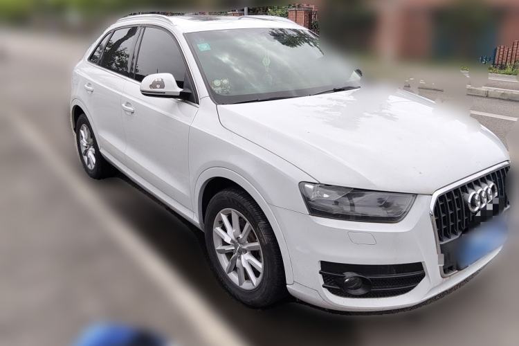 Used Audi Q3 2015 35 TFSI Millionth Anniversary Intelligent Edition Front Right 45 Deg