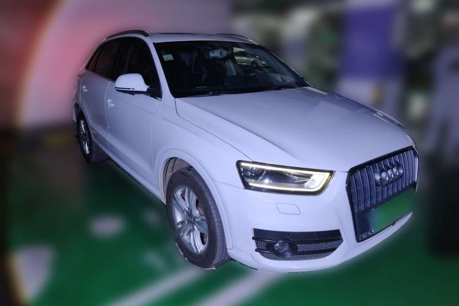 Used Audi Q3 2015 35 TFSI Ambition Edition Front Right 45 Deg