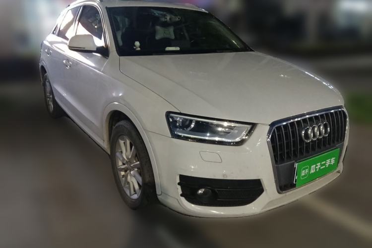 Used Audi Q3 2015 35 TFSI Millionth Anniversary Comfort Model Front Right 45 Deg