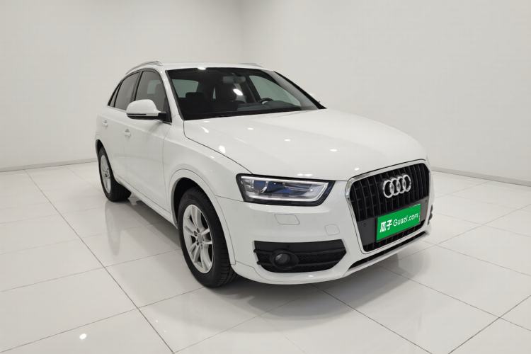 Used Audi Q3 2015 35 TFSI quattro Millionth Anniversary Edition Front Right 45 Deg