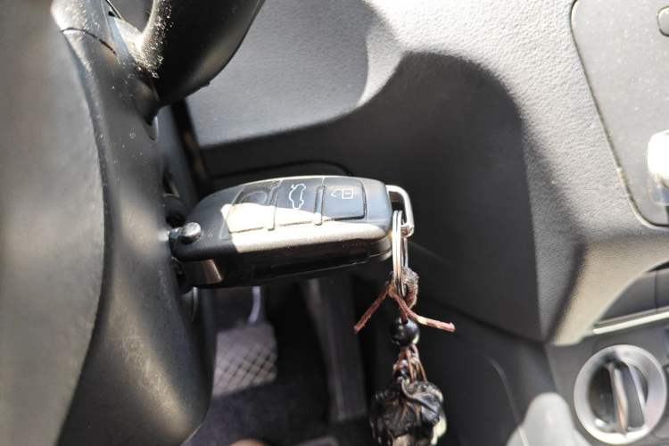 Used Audi Q3 2015 30 TFSI Ambition Edition Gear Lever