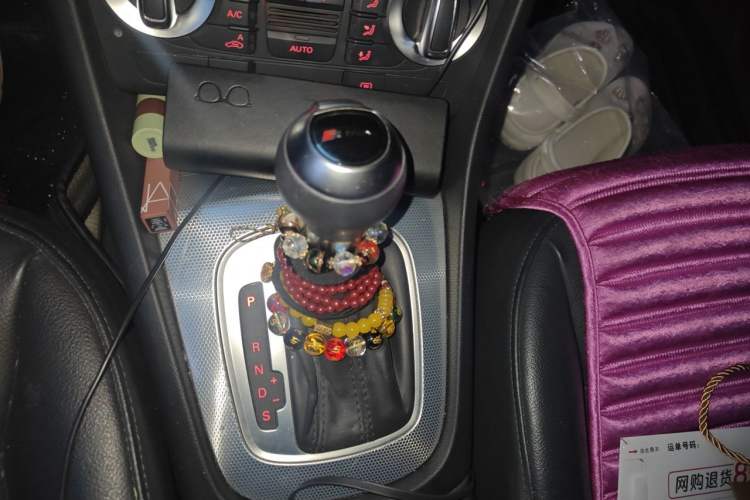 Used Audi Q3 2015 30 TFSI Comfort Model Gear Lever