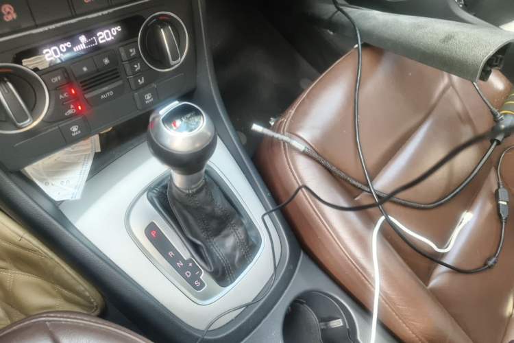Used Audi Q3 2015 35 TFSI Ambition Edition Gear Lever