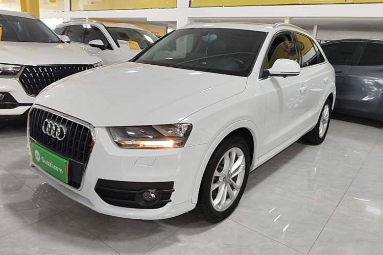 Used Audi Q3 2015 30 TFSI Ambition Edition Guazi used car, China used car export, Used car for sale, Used cars, Cheapest cars for sale