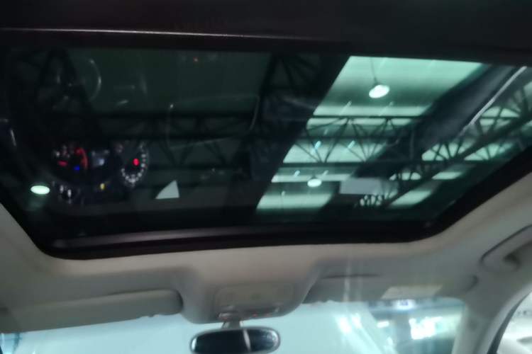 Used Audi Q3 2015 35 TFSI quattro Technology Edition Headliner