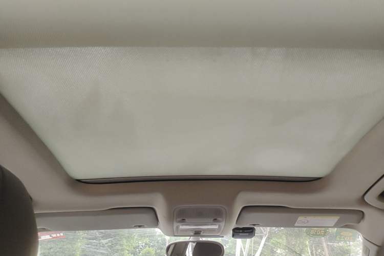 Used Audi Q3 2015 35 TFSI Ambition Edition Headliner
