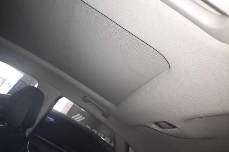 Used Audi Q3 2015 35 TFSI quattro Technology Edition Headliner