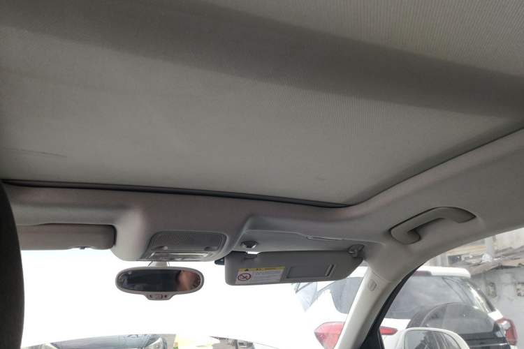 Used Audi Q3 2015 30 TFSI Ambition Edition Headliner