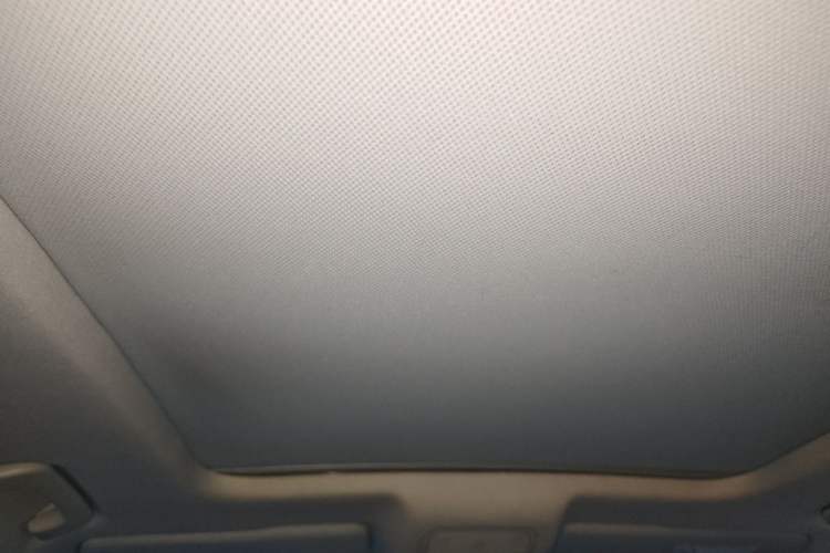 Used Audi Q3 2015 35 TFSI Comfort Model Headliner