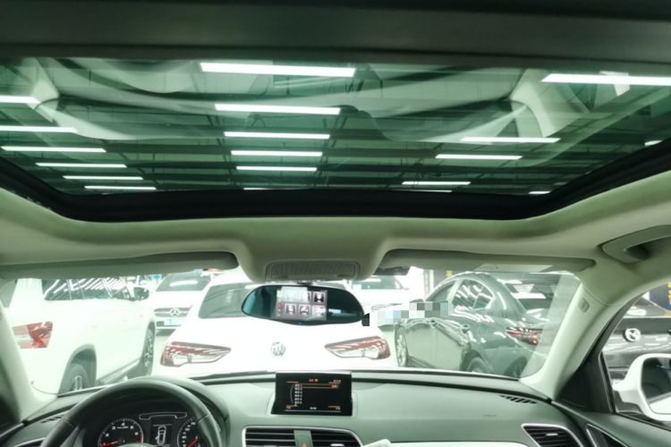 Used Audi Q3 2015 35 TFSI Ambition Edition Headliner