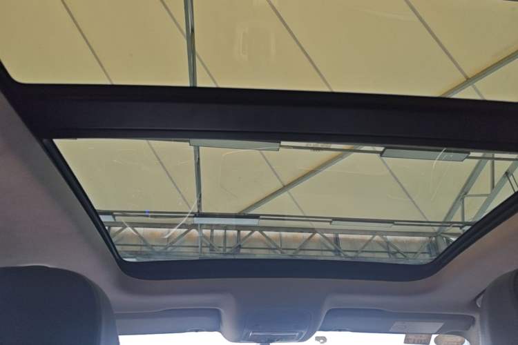 Used Audi Q3 2015 30 TFSI Comfort Model Headliner