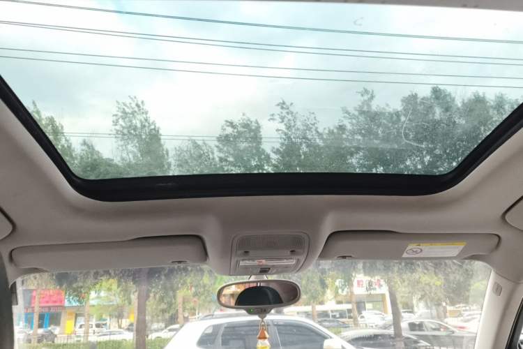 Used Audi Q3 2015 30 TFSI Comfort Model Headliner