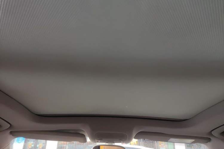 Used Audi Q3 2015 30 TFSI Comfort Model Headliner