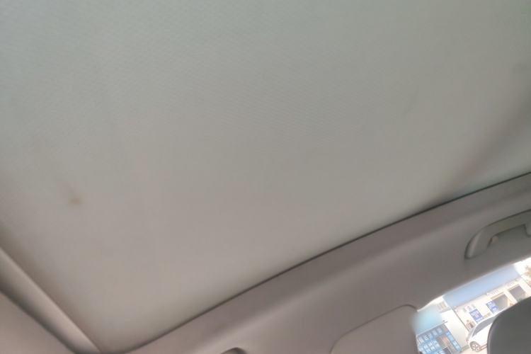 Used Audi Q3 2015 35 TFSI quattro Comfort model Headliner