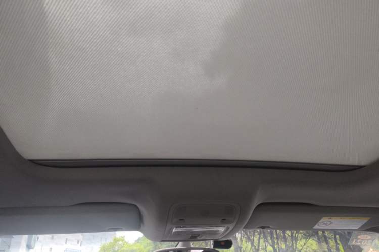 Used Audi Q3 2015 35 TFSI Comfort Model Headliner