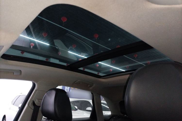 Used Audi Q3 2015 35 TFSI Comfort Model Headliner