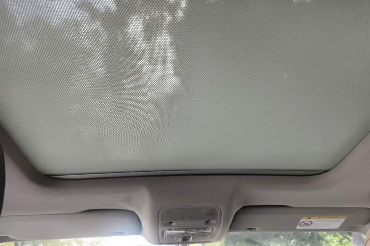 Used Audi Q3 2015 35 TFSI Comfort Model Headliner