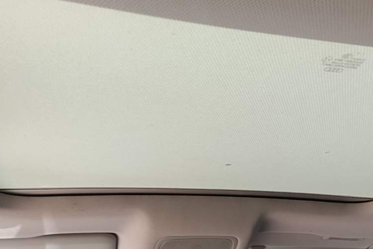 Used Audi Q3 2015 30 TFSI Ambition Edition Headliner