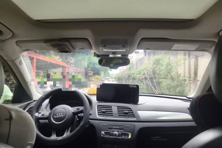 Used Audi Q3 2015 35 TFSI Ambition Edition Headliner