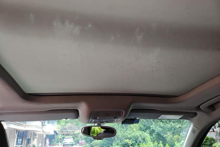 Used Audi Q3 2015 35 TFSI Comfort Model Headliner