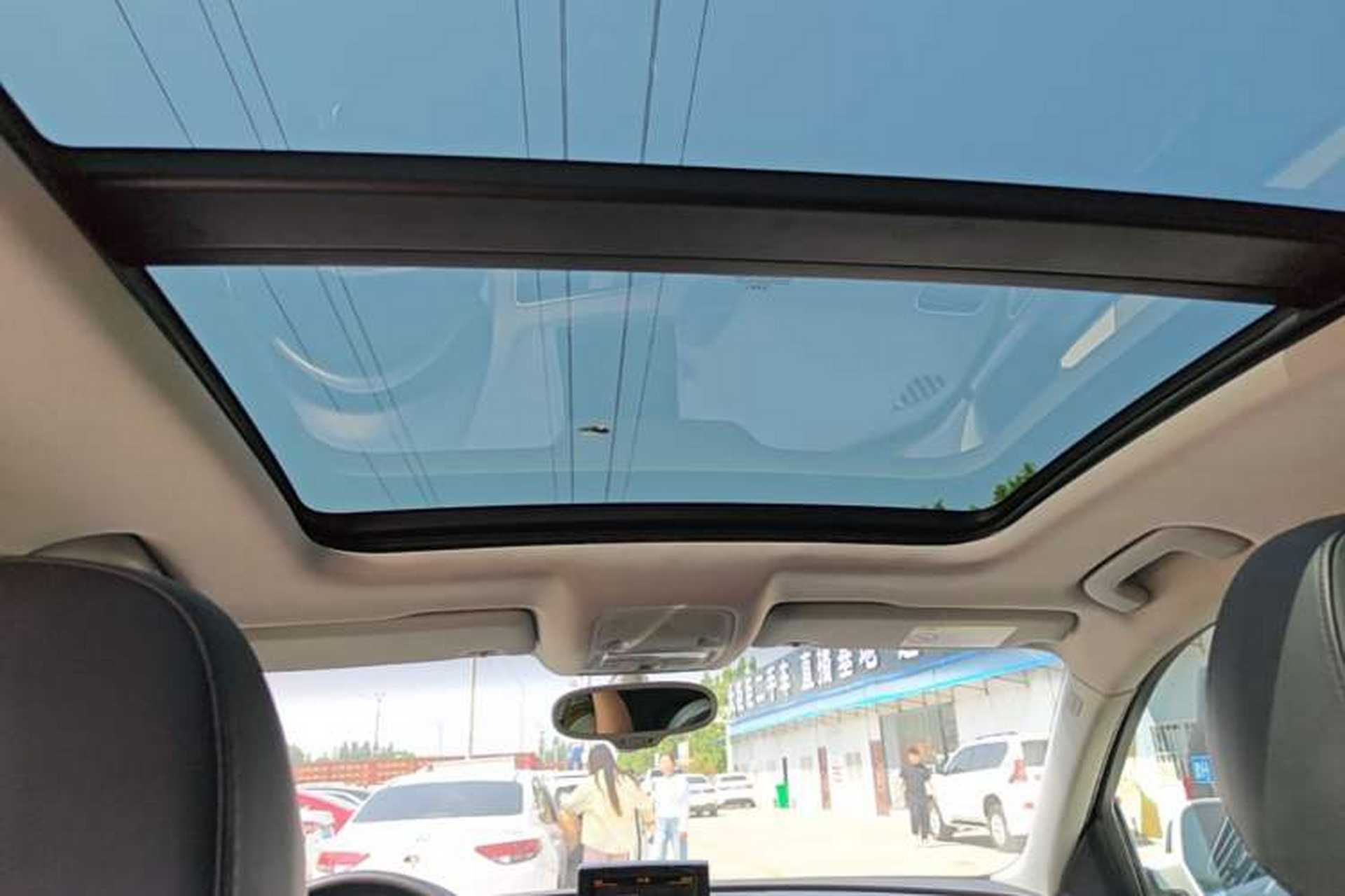 Used Audi Q3 2015 35 TFSI quattro Millionth Anniversary Enjoyment Model Headliner