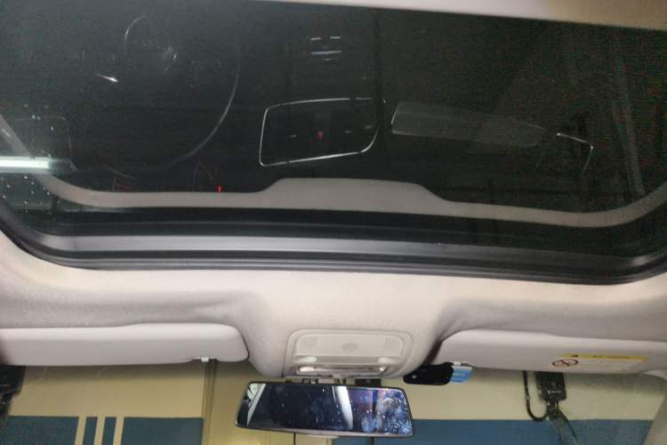 Used Audi Q3 2015 35 TFSI Comfort Model Headliner