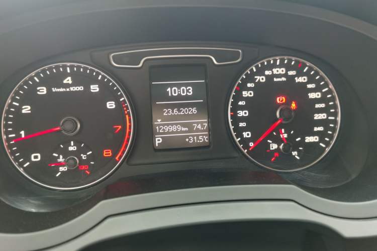 Used Audi Q3 2015 35 TFSI Comfort Model Instrument Cluster