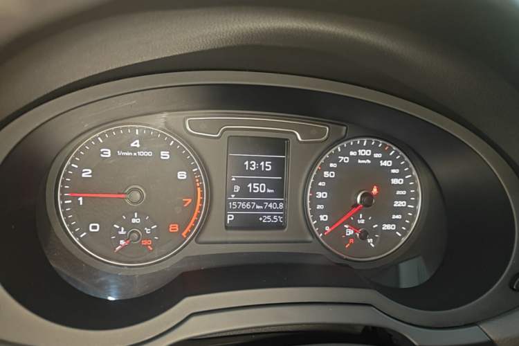 Used Audi Q3 2015 35 TFSI Comfort Model Instrument Cluster