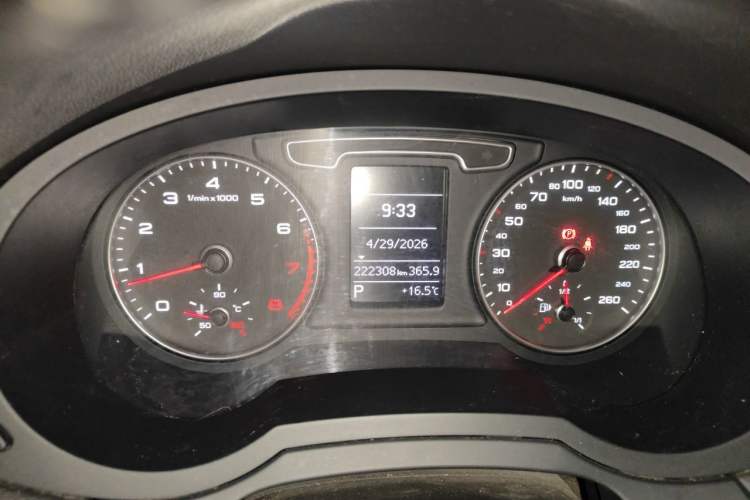 Used Audi Q3 2015 30 TFSI Comfort Model Instrument Cluster