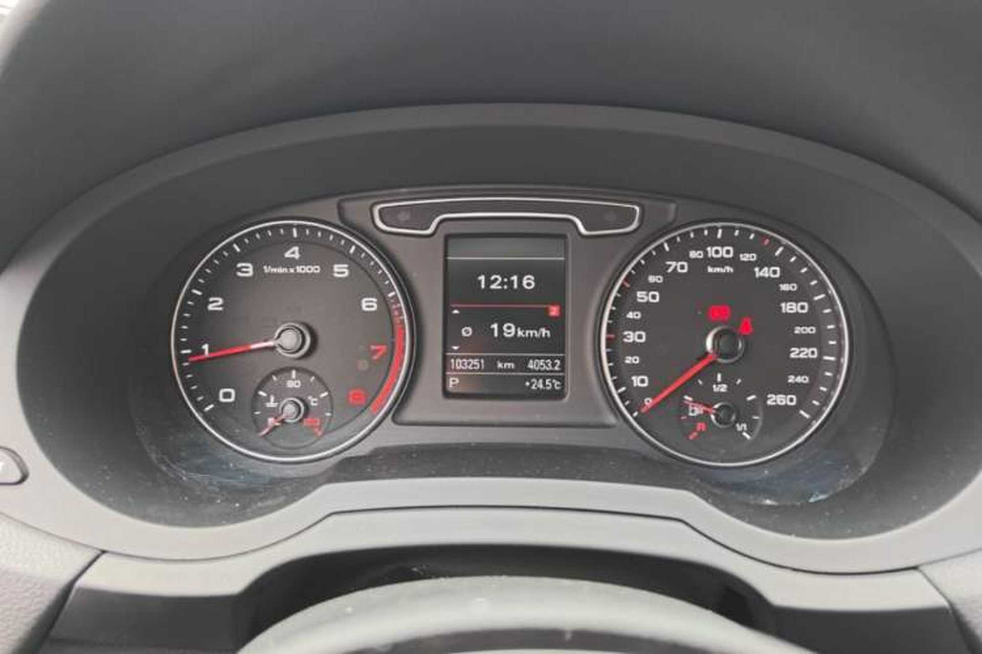 Used Audi Q3 2015 35 TFSI quattro Millionth Anniversary Edition Instrument Cluster