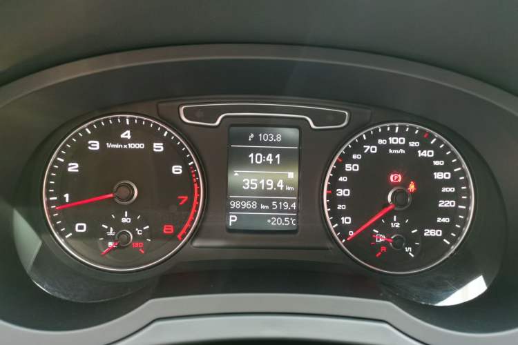 Used Audi Q3 2015 30 TFSI Ambition Edition Instrument Cluster