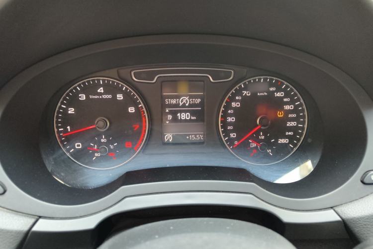 Used Audi Q3 2015 35 TFSI Comfort Model Instrument Cluster