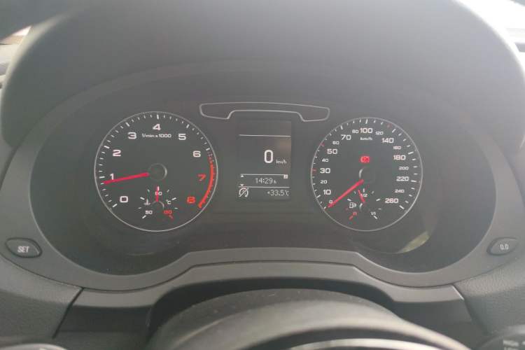 Used Audi Q3 2015 35 TFSI Comfort Model Instrument Cluster