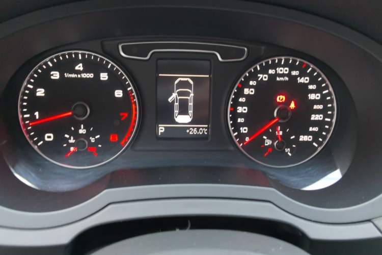Used Audi Q3 2015 30 TFSI Comfort Model Instrument Cluster