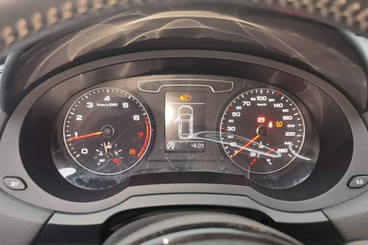 Used Audi Q3 2015 30 TFSI Comfort Model Instrument Cluster