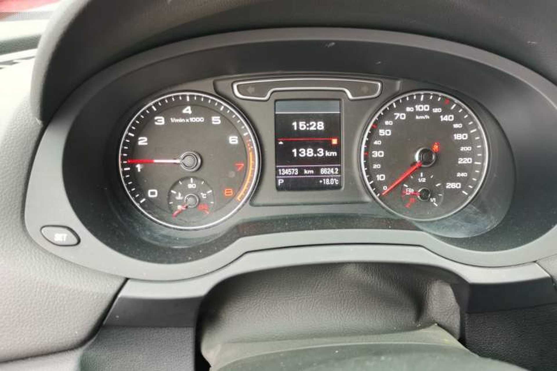 Used Audi Q3 2015 35 TFSI quattro Millionth Anniversary Edition Instrument Cluster