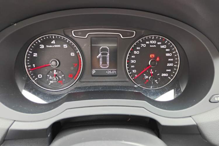 Used Audi Q3 2015 30 TFSI Ambition Edition Instrument Cluster