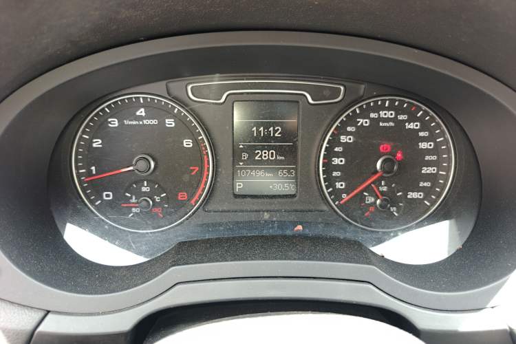 Used Audi Q3 2015 35 TFSI Ambition Edition Instrument Cluster