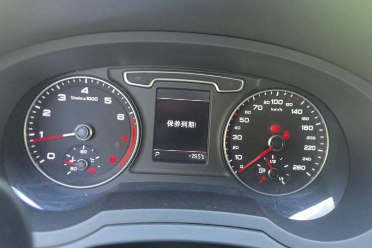 Used Audi Q3 2015 35 TFSI quattro Luxury Edition Instrument Cluster