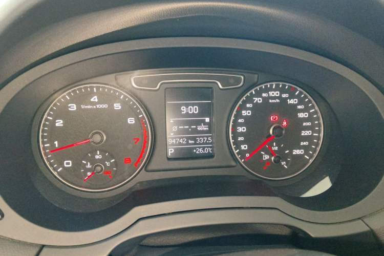 Used Audi Q3 2015 35 TFSI Comfort Model Instrument Cluster