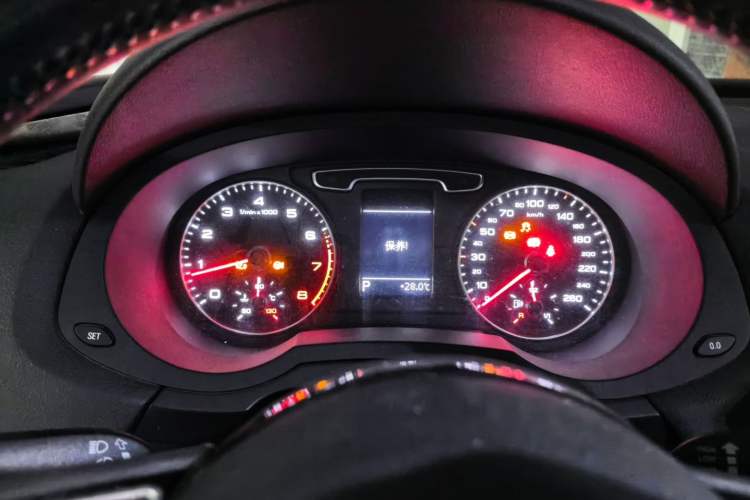 Used Audi Q3 2015 30 TFSI Ambition Edition Instrument Cluster