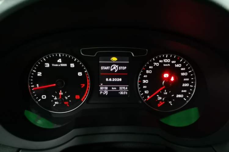 Used Audi Q3 2015 35 TFSI quattro Technology Edition Instrument Cluster