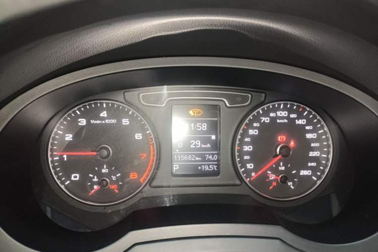 Used Audi Q3 2015 35 TFSI Comfort Model Instrument Cluster