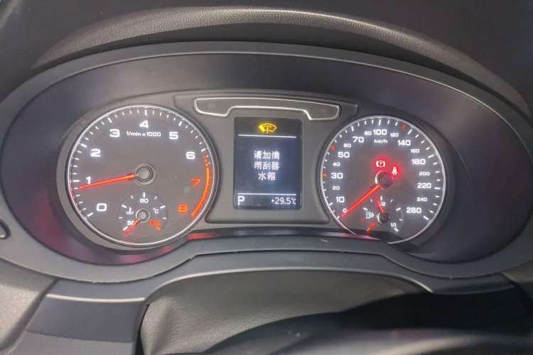 Used Audi Q3 2015 35 TFSI Ambition Edition Instrument Cluster