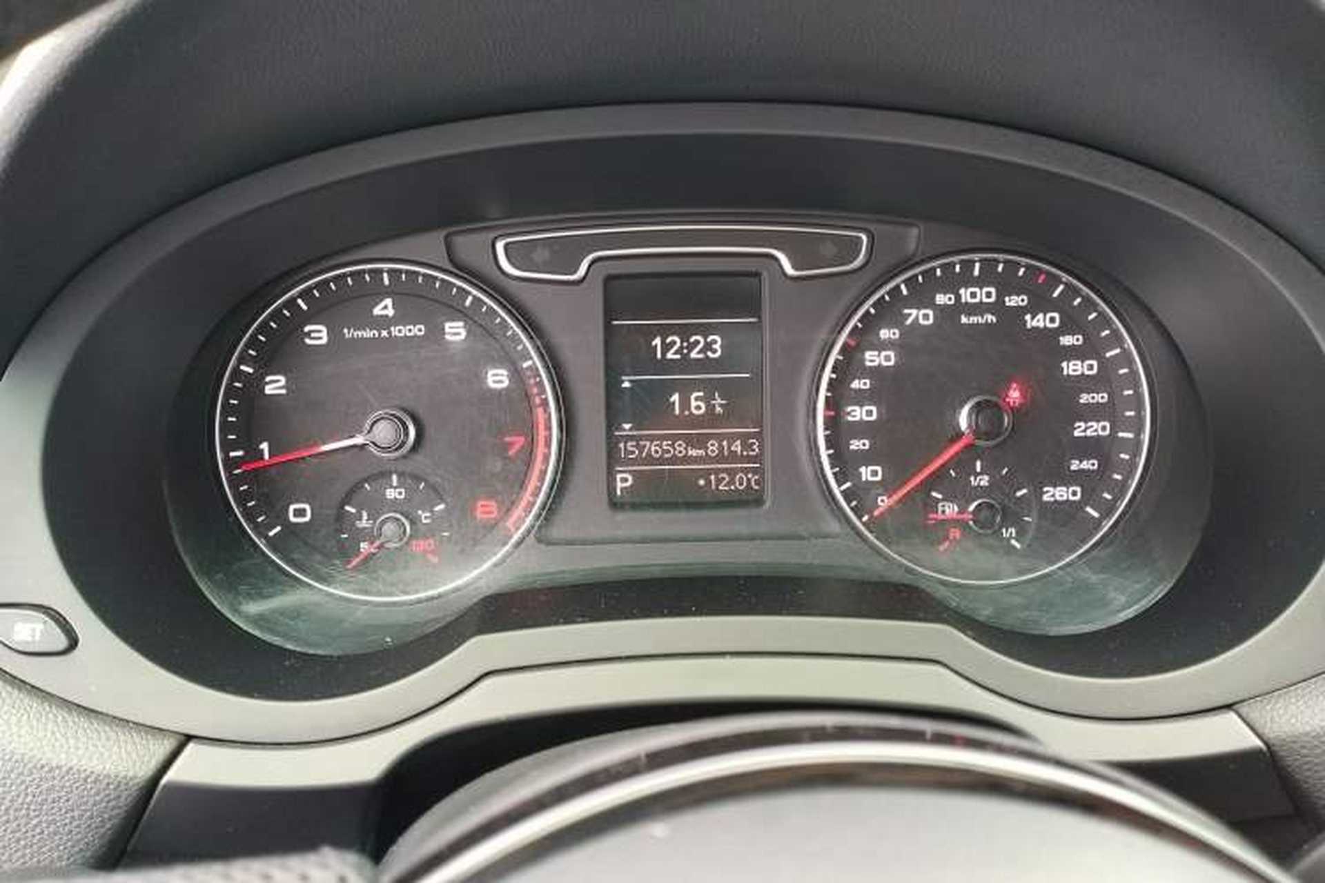 Used Audi Q3 2015 35 TFSI Comfort Model Instrument Cluster