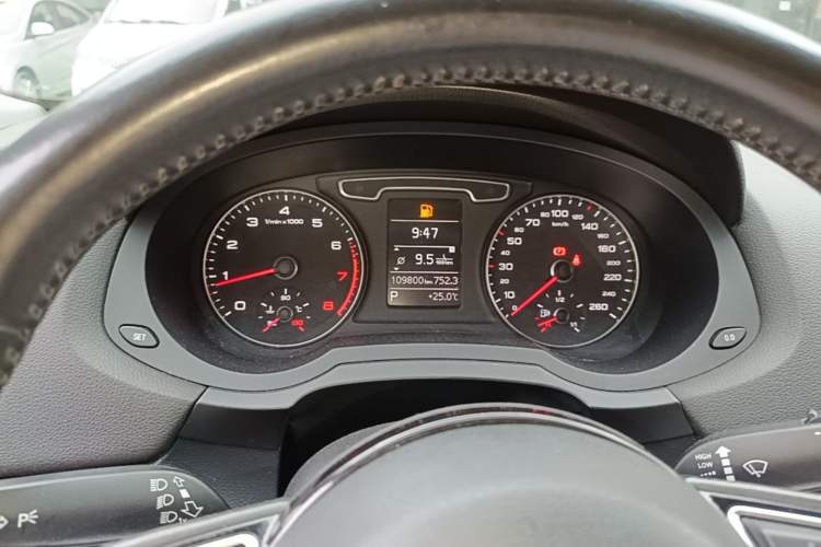 Used Audi Q3 2015 30 TFSI Comfort Model Instrument Cluster